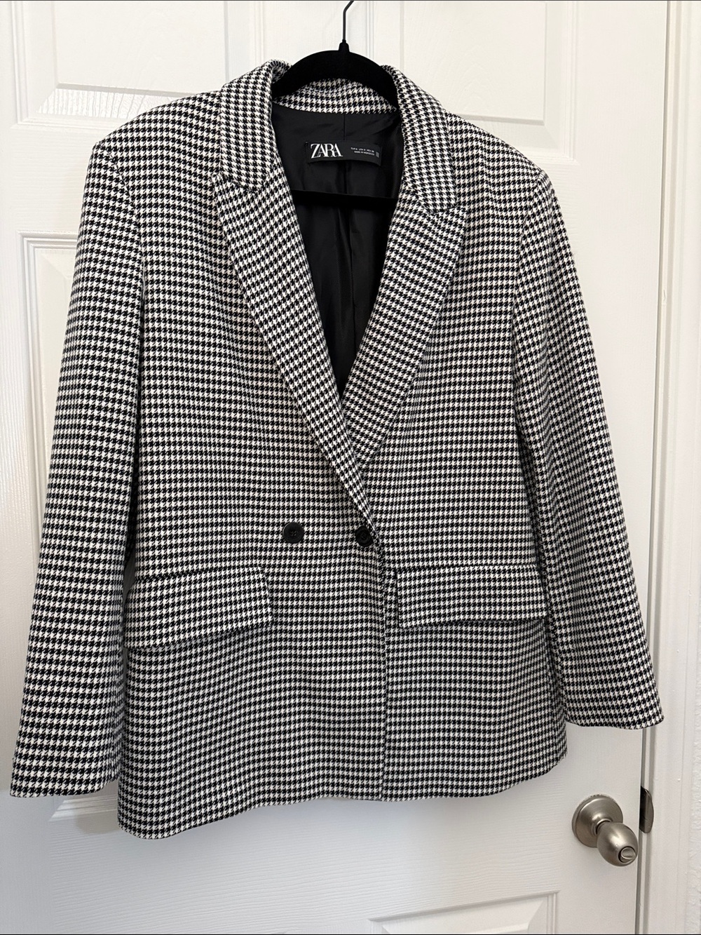 [new inventory] ZARA BLACK AND WHITE HOUNDSTOOTH BLAZER NWOT